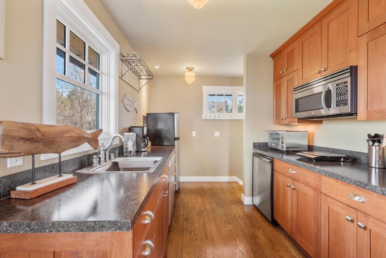 @ Marbella Lane - Waterfront Studio Whidbey Island Appartement Coupeville Buitenkant foto